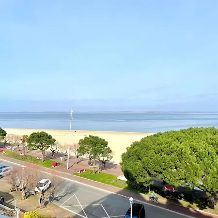 Claire-2 By Interhome Apartman